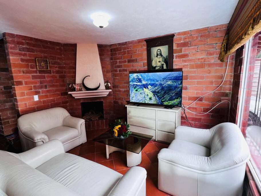 Villa Hermosa Casa , Con Parqueadero En Rionegro Cerca Al Aeropuerto Extérieur photo