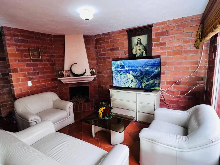 Villa Hermosa Casa , Con Parqueadero En Rionegro Cerca Al Aeropuerto Extérieur photo